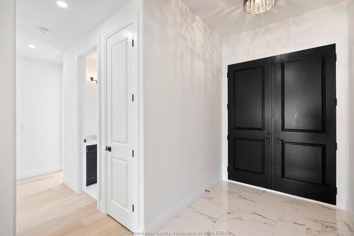Property Photo: 1214 Campana Crescent ON N8L 0K4