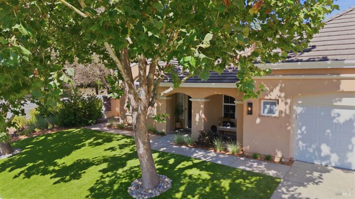 Property Photo: 5 Copper Hill Way CA 94947