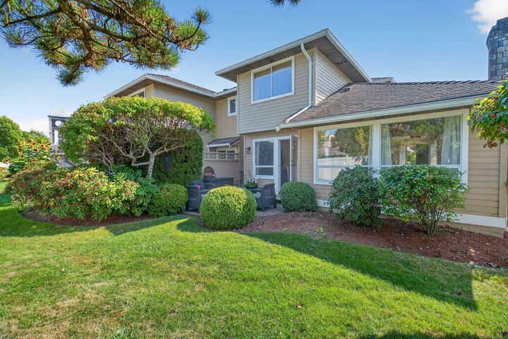 Property Photo:  15121 19 Avenue 116  BC V4A 8J4 