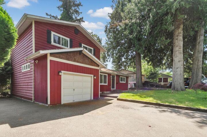 Property Photo: 14770 60 Avenue BC V3S 1R7