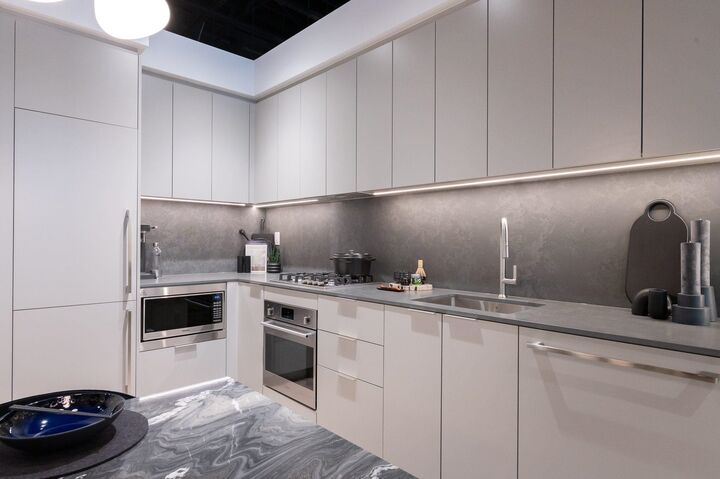 Property Photo: 4538 Dawson Street 2010 BC V5C 4C1