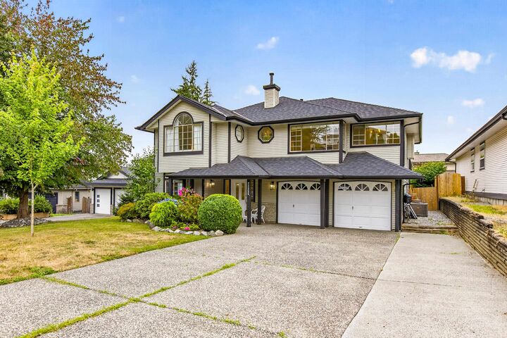 Property Photo: 23555 108 Avenue BC V2W 1B1
