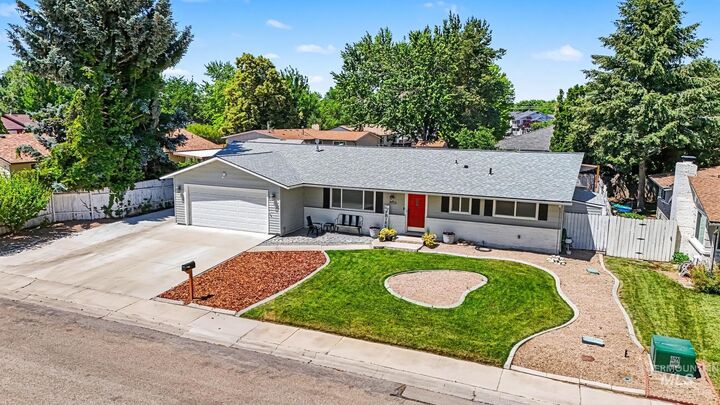 Property Photo:  3033 N Constantine St  ID 83704 