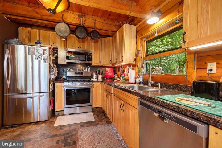 Property Photo: 995 Betts Lane MD 21550