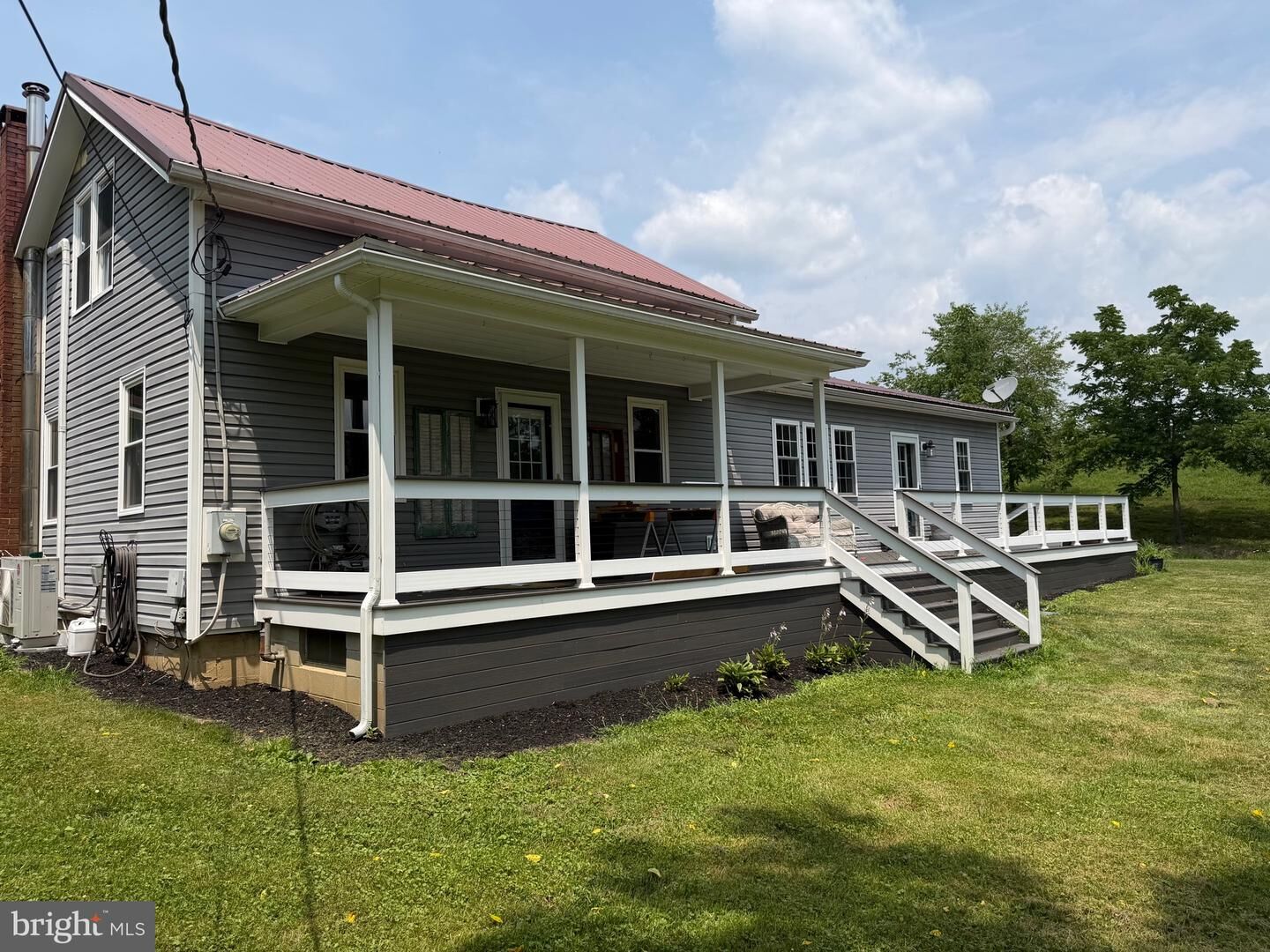 Property Photo:  186 Sandstone Rd Pa  PA 15522 