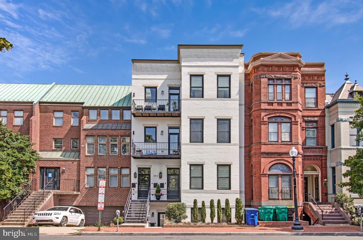 Property Photo: 504 C Street NE 4 DC 20002