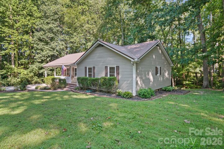 Property Photo:  1895 Barnhardt Road  NC 28023 