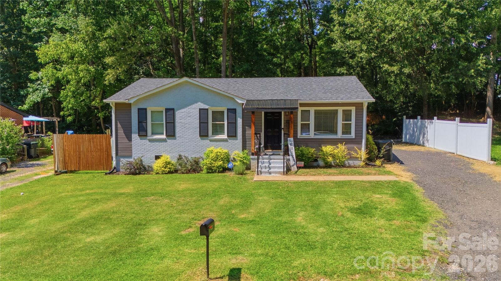 Property Photo: 131 Hickory Lane SC 29745