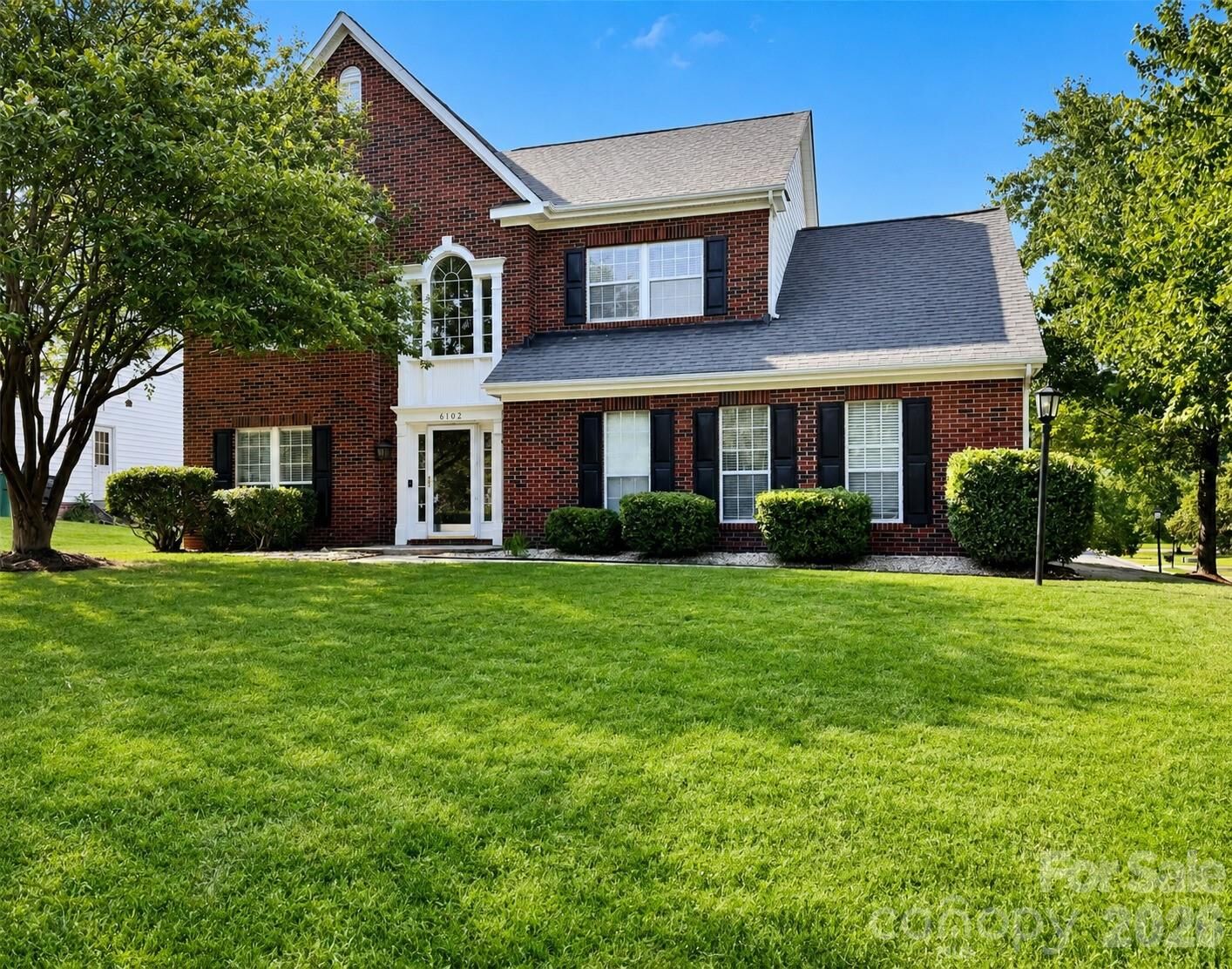 Property Photo:  6102 Tesh Court  NC 28269 