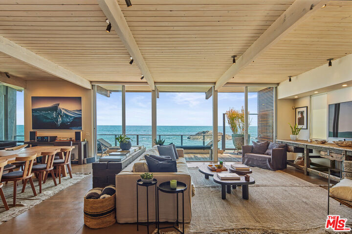 Property Photo:  24956 Malibu Rd  CA 90265 