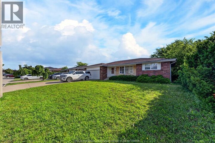 Property Photo:  2450 McKay Avenue  ON N9E 2P5 