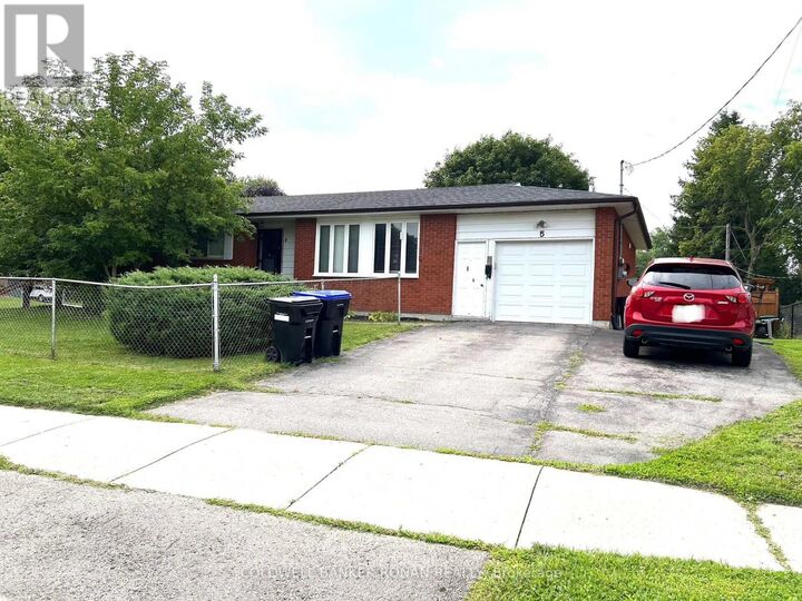 Property Photo: 5 Oak Street ON L9R 1M9