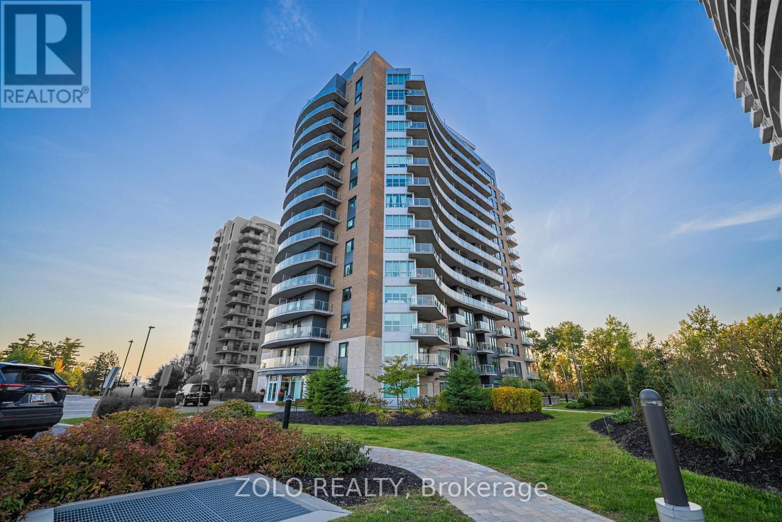Property Photo: 200 Inlet Private East 1106 ON K4A 5H3