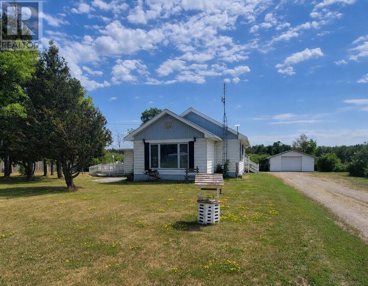 1611 Hwy 11/71 — photo 1