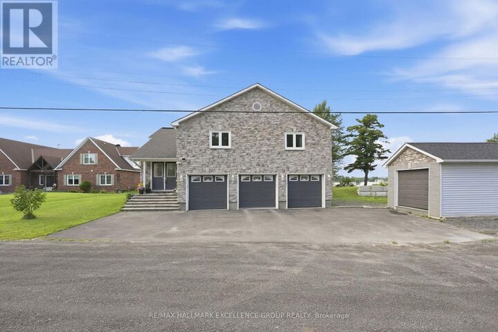 Property Photo: 2985 Leo Lane ON K4C 1A6