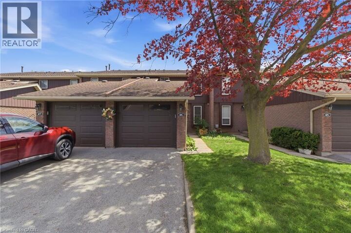 Property Photo: 122 Lakeshore Road 46 ON L2N 6N6