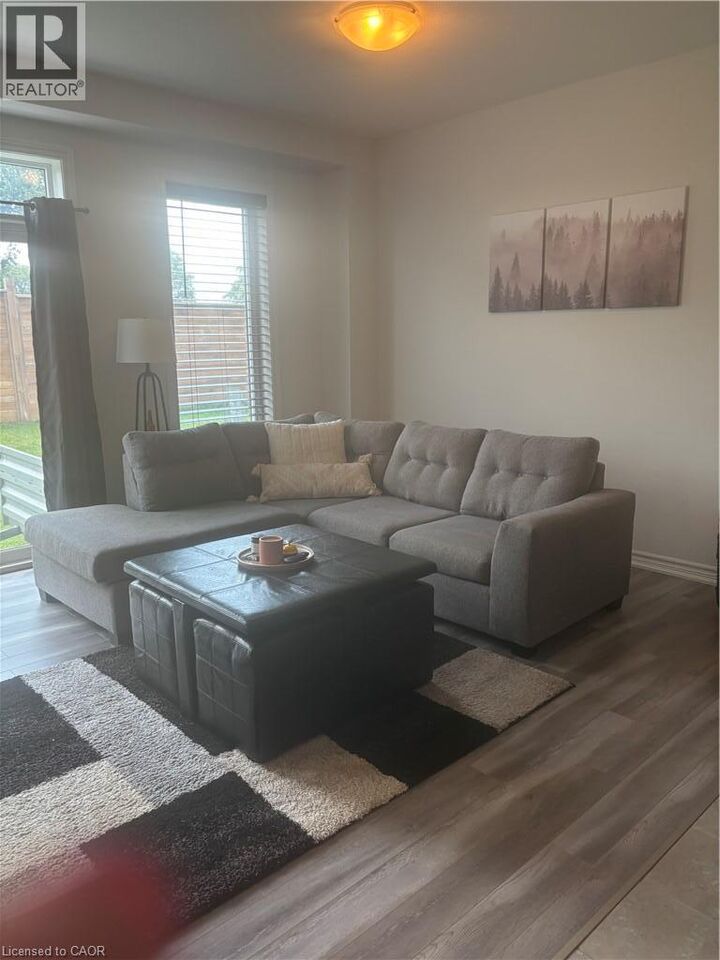 Property Photo: 174 Links Crescent ON N4T 0L9