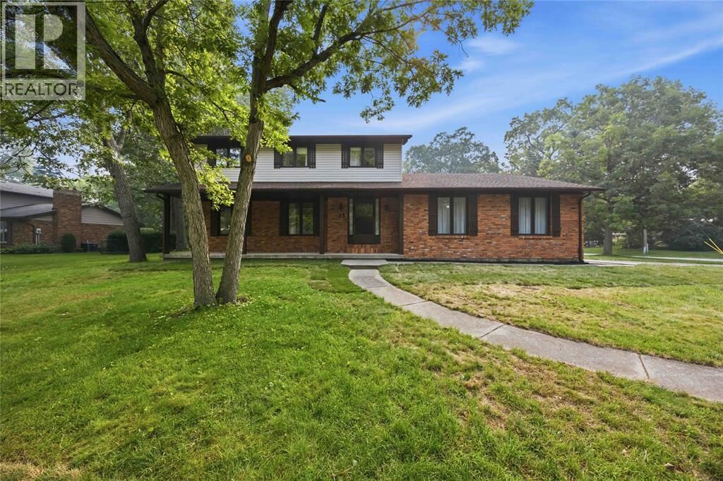 Property Photo: 12 Twin Pines Crescent ON N7X 1E5