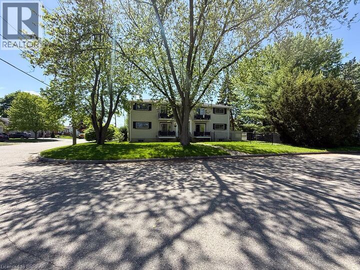Property Photo: 36 Graham Avenue 4 ON N3T 1C4
