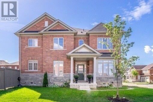 Property Photo: 34 Baby Pointe Trail ON L7A 0W4