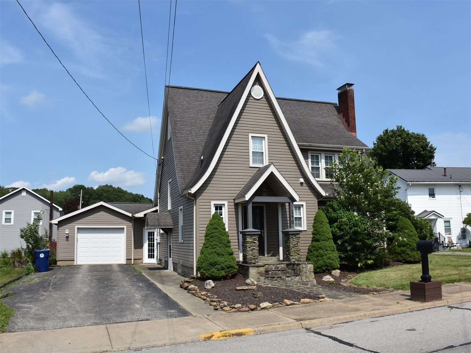 Property Photo:  140 N Franklin Street  PA 16314 