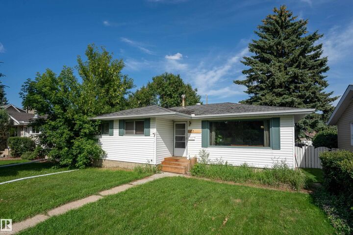 Property Photo: 5307 105 Street NW AB T6H 2M7