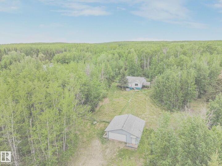 2120 Twp Road 565 17 — photo 1