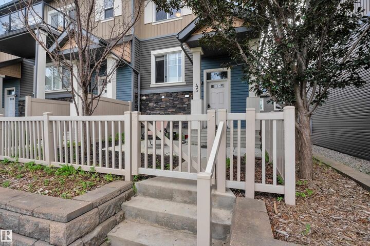 Property Photo: 1030 Chappelle Boulevard SW 45 AB T6W 2K7