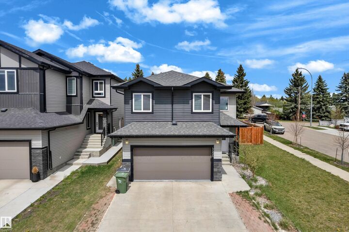 Property Photo: 4506 49 Avenue AB T4X 2B2