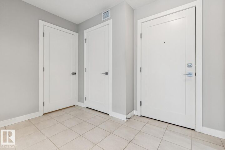 Property Photo: 1031 173 Street SW 118 AB T6W 3E4