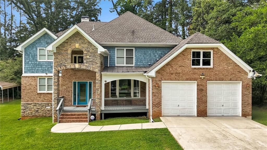 Property Photo: 346 Tonawanda Drive SE GA 30315