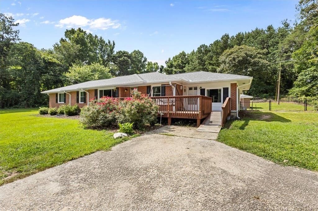Property Photo: 8380 Ephesus Church Road GA 30180