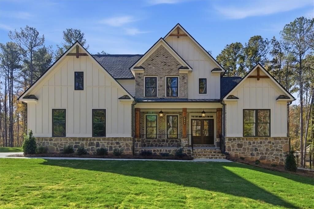 Property Photo: 5893 Ford Rd GA 30101