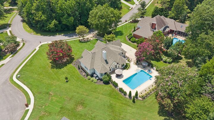Property Photo: 681 Paragon Parkway NW TN 37312