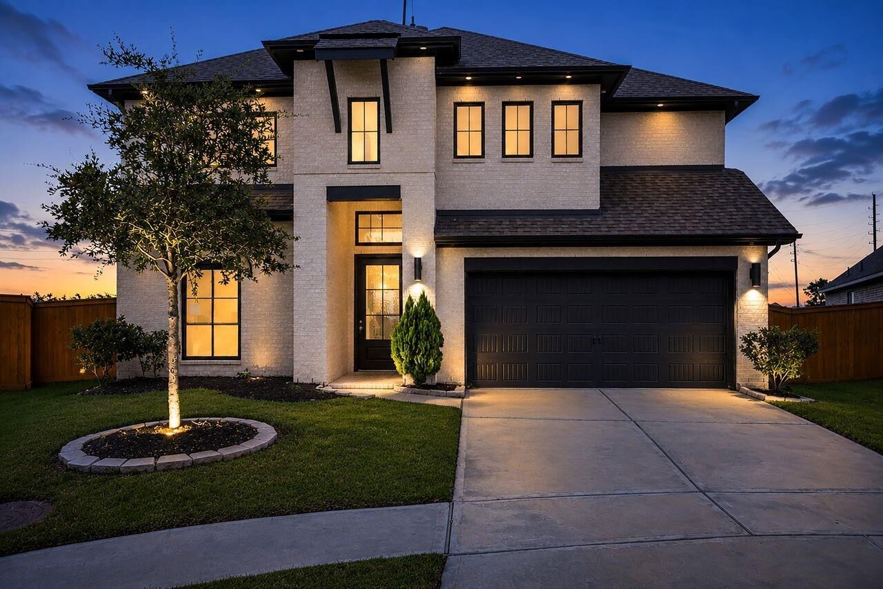 Property Photo:  8702 Harbor Pines Drive  TX 77433 