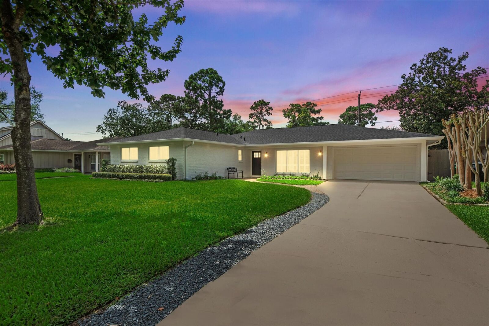 Property Photo: 7211 Alderney Drive TX 77055