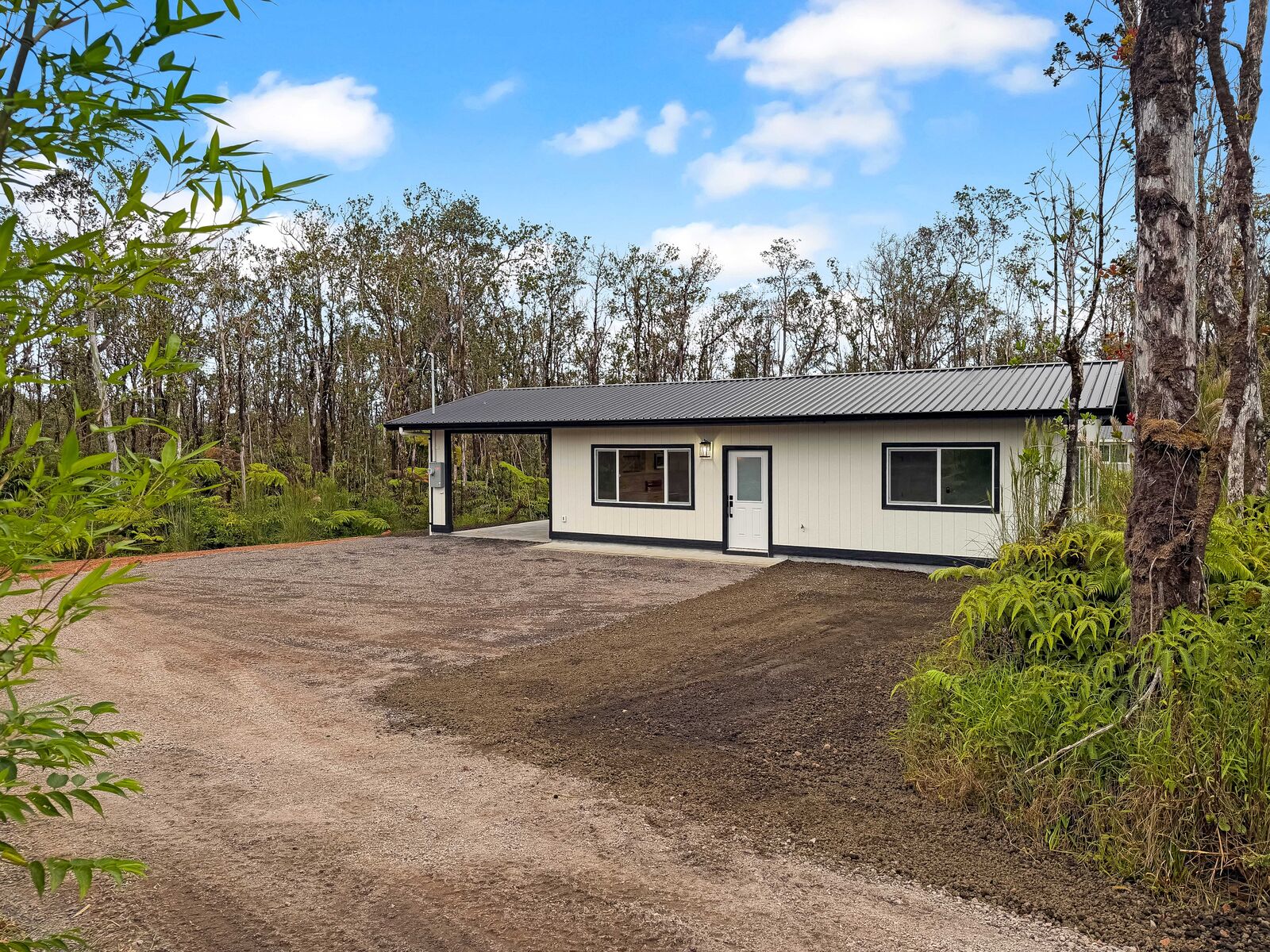 Property Photo: 11-3113 Mokuna St HI 96785