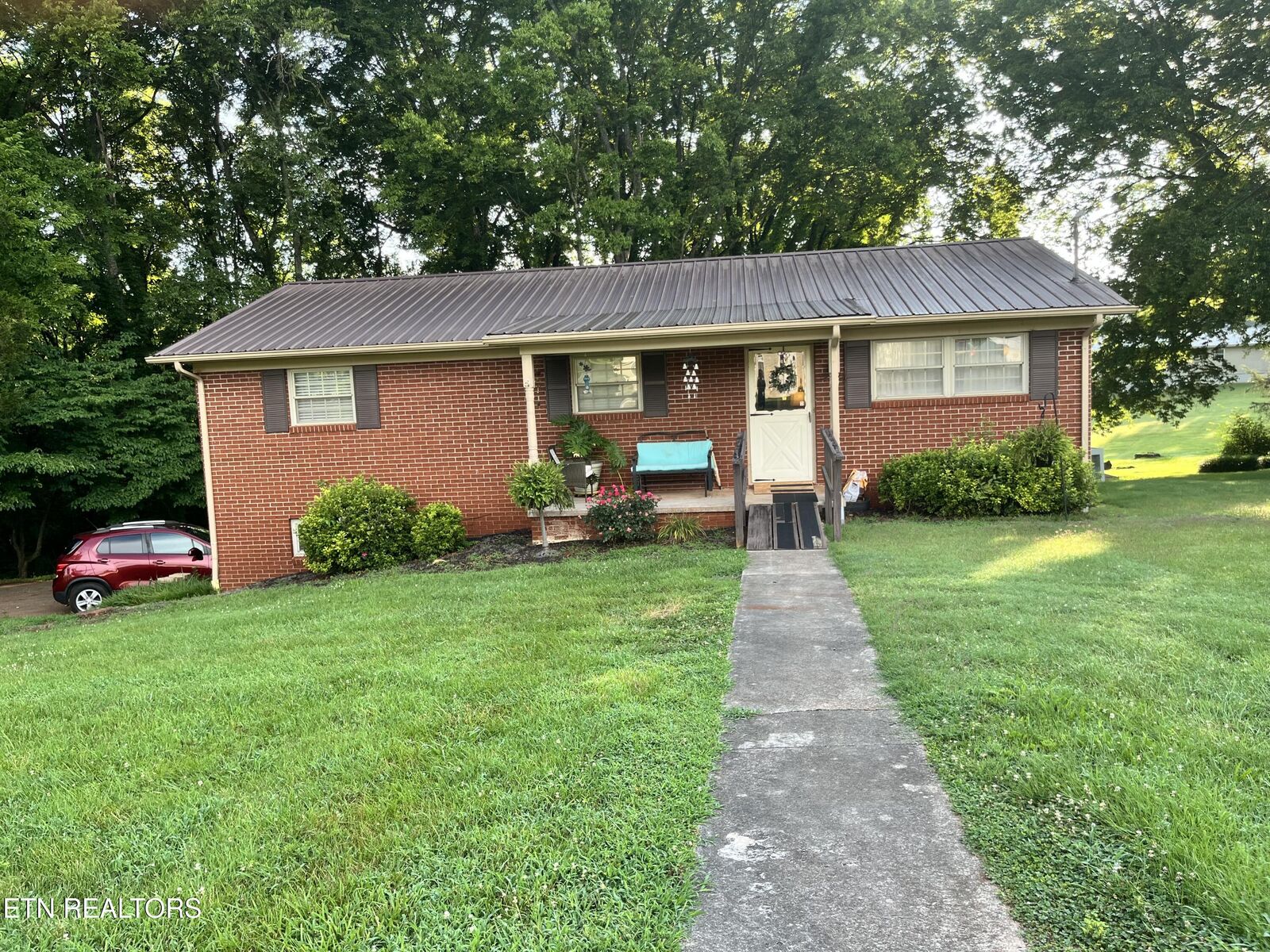 Property Photo:  304 Fancy Meadows Rd  TN 37871 