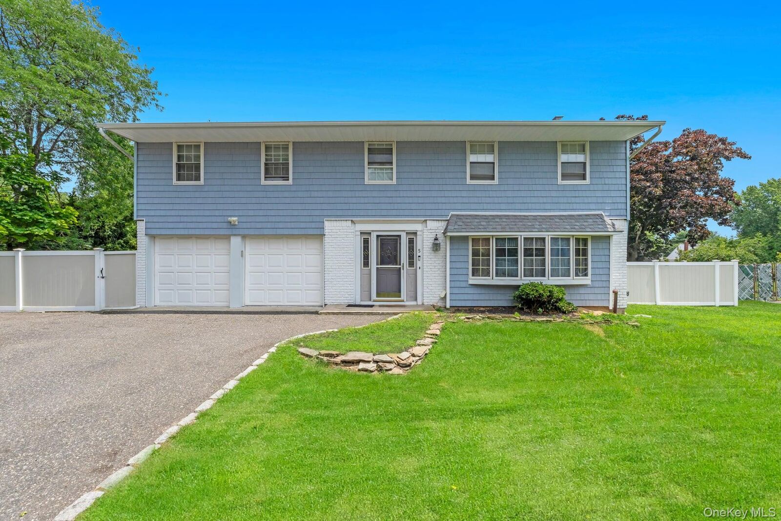 Property Photo:  5 Fowler Lane  NY 11766 
