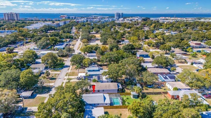 Property Photo: 4409 W Pearl Avenue FL 33611