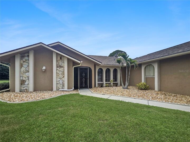 Property Photo:  26085 Concepcion Drive  FL 33983 