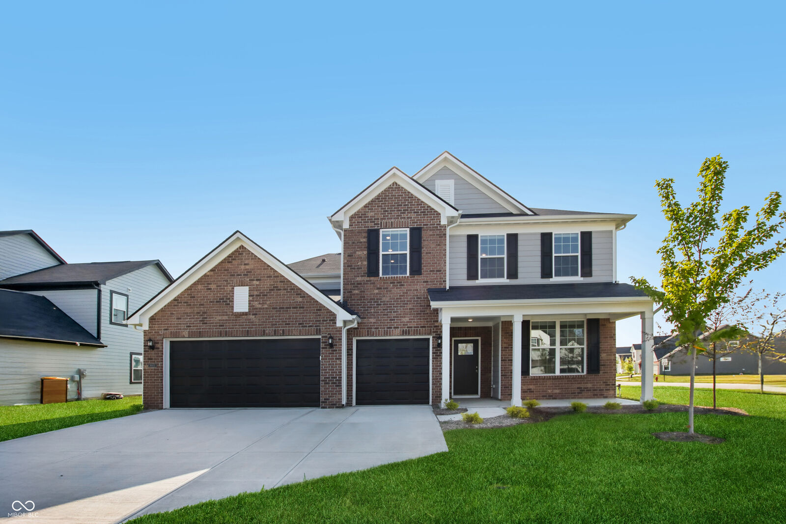 Property Photo: 19003 Seaforth Way IN 46074