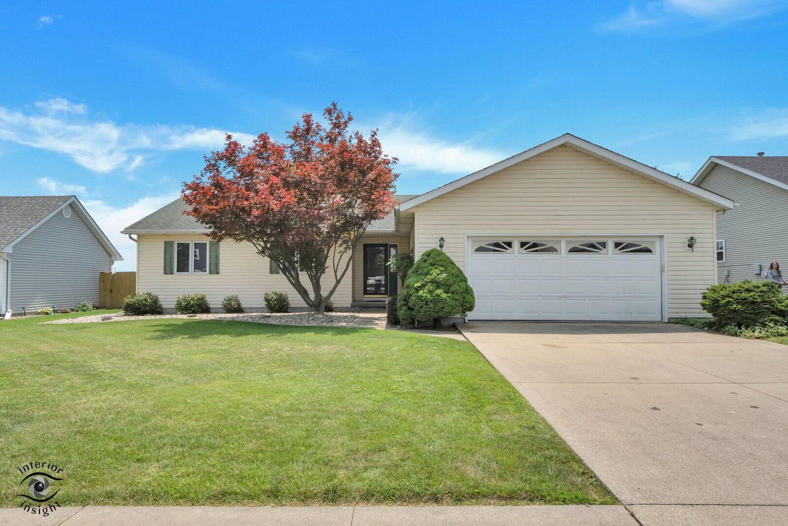 Property Photo: 1521 Lady Brunetta Road IL 60914