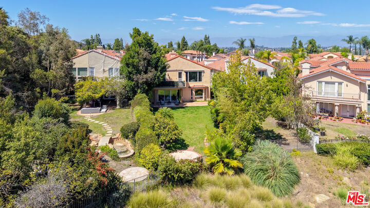 Property Photo:  12626 Promontory Road  CA 90049 