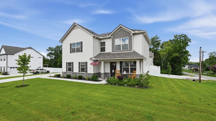 Property Photo:  100 Chevelle Ct  TN 37160 
