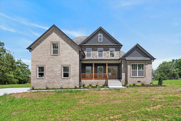 Property Photo:  4807 Hunter Rd  TN 37171 