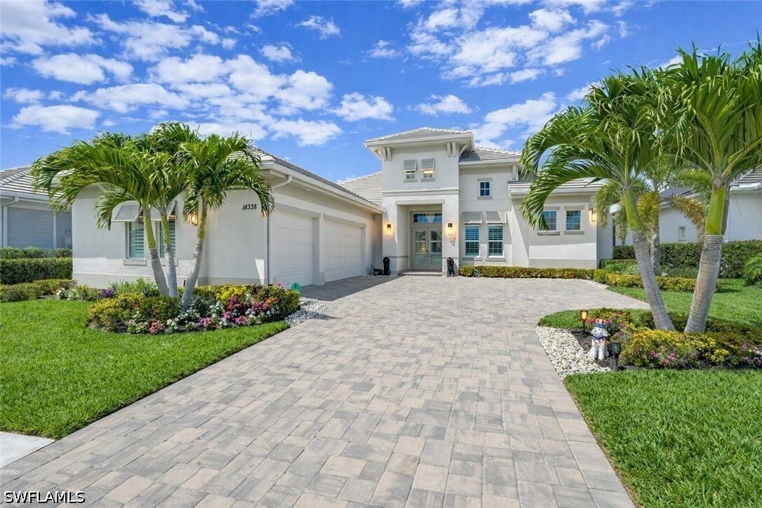 Property Photo: 14338 Laguna Springs Lane FL 34114