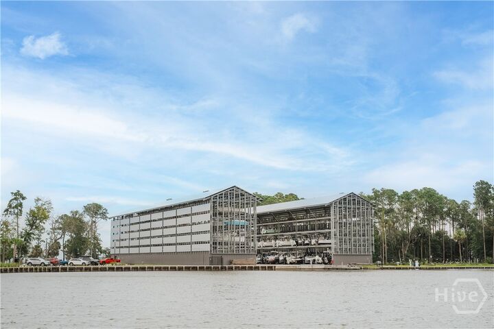 Property Photo: 212 Castnet Cove Drive GA 31324