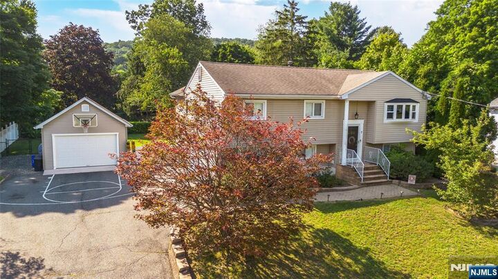 Property Photo: 7 Cumberland Road NJ 07480