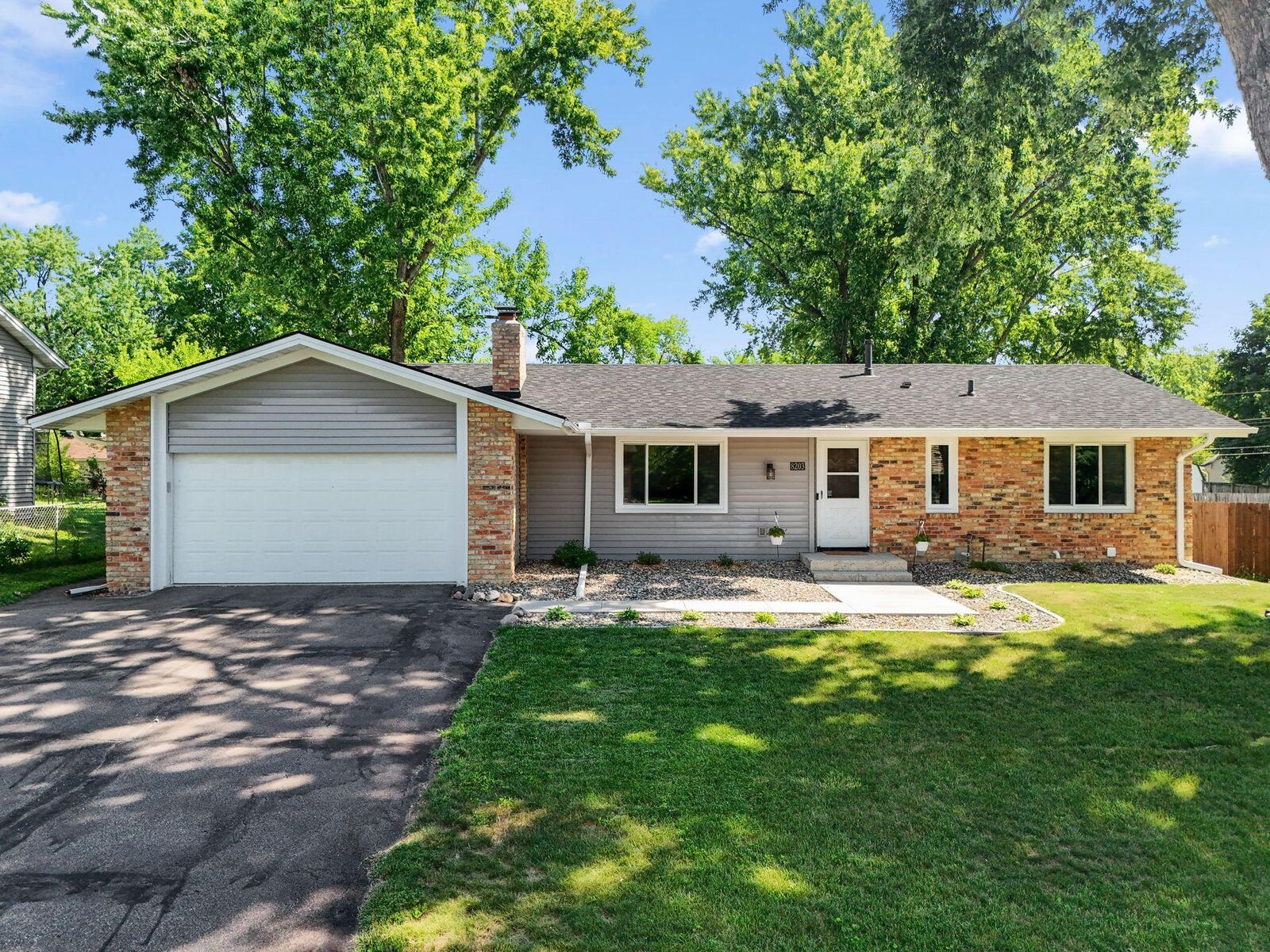 Property Photo:  8203 Henslowe Avenue S  MN 55016 